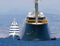 World  largest Sailing Yacht  present during the Monaco Grand Prix.